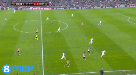 2022 年 MLB 季后赛正式扩军至 12 支球队，增加首轮外卡赛场次