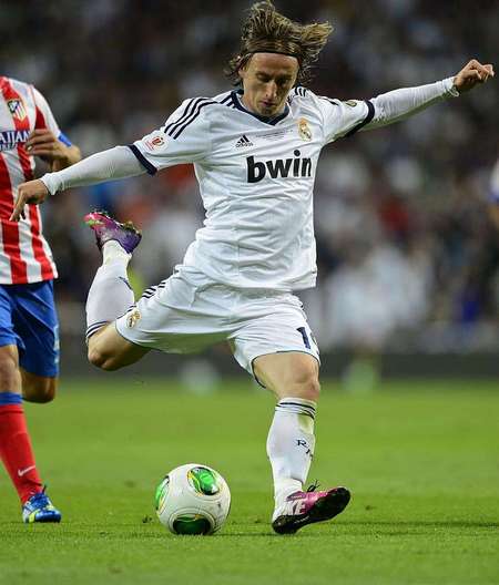 恢复了几成功力？东契奇在湖人场均砍下27.6+8.5+7.8 命中率41.8%