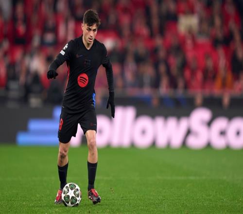 皇马2亿巨星击打门将，被禁赛2场，连累球队受罚！佛爷不服：上诉