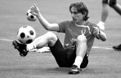 2025 赛季回顾：山本由伸与大谷翔平的同场首发比赛创下了日本电视收视率纪录