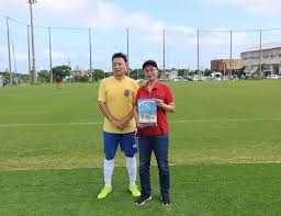 曼联欲截胡阿森纳抢小妖中锋！卡塞米罗接两年合同报价，或回巴西踢球